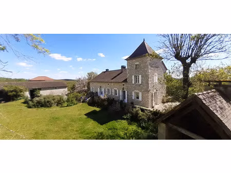 vente maison 6 pièces 150 m² berganty (46090)