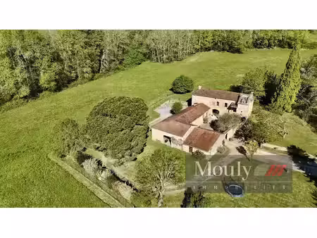 vente propriété 6 pièces 167 m² à prayssac (46220)  460 000 €