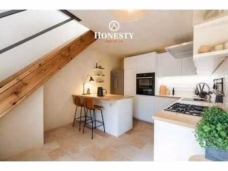 charmant duplex d'une chambre au centre d'arlon!