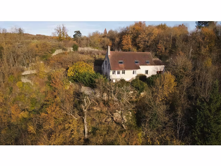 jolie maison pierre avec vue dégagée sur clamecy