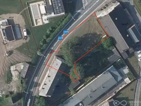 immeuble de 4 logements av garage et terrain