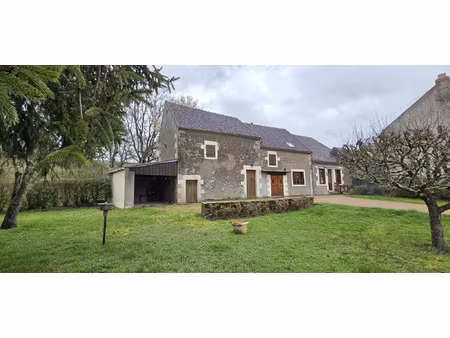 proche varzy  maison de 77 m2 habitables de suite
