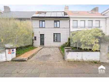 maison fermée près du centre de tirlemont