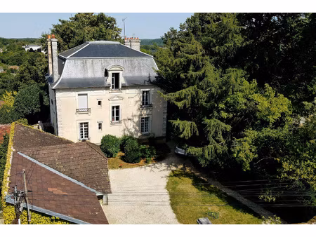 elégante villa du 19ème sur 4 759 m2 de parc arboré clos de
