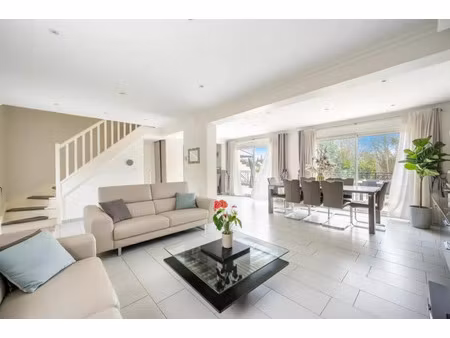 vente maison 8 pièces 179 m² sarcelles (95200)