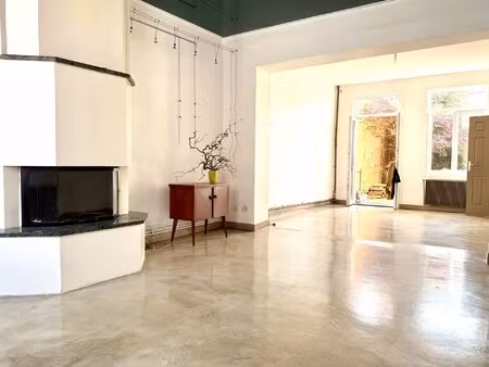 douai centre - maison de ville 115 m² à conforter - 2 ou 3 chambres - cour sud - fort pote