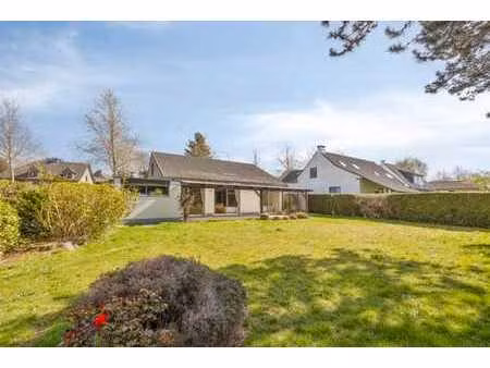 villa 3 chambres avec bureau  jardin et garage