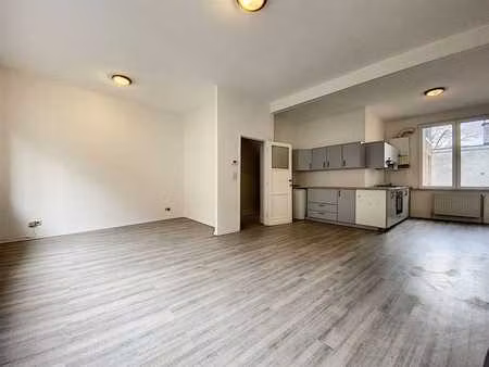 appartement 1 chambre avec bureau