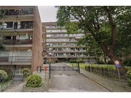 parking couvert sécurisé – schaerbeek/etterbeek