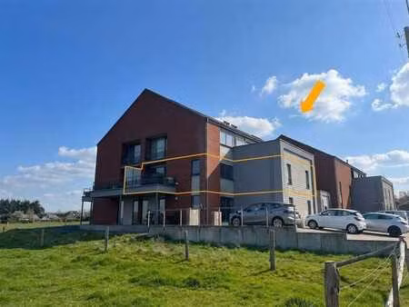 appartement 2 ch. avec terrasse sur champlon