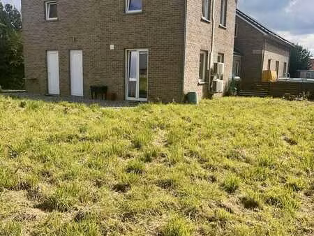 appartement 1 chambre rénové avec jardin privatif