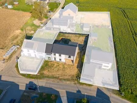 spacieuse maison 5 chambres en gros oeuvre