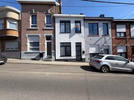 magnifique maison - 2ch - elec conforme - jardin - rénovée