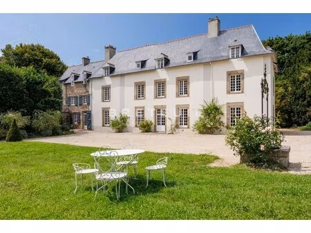 maison de luxe à vendre dans le quartier quelmer-château malo