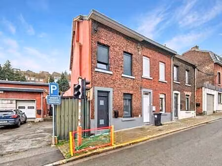 maison 3 façades idéale pour un premier achat ou un investis