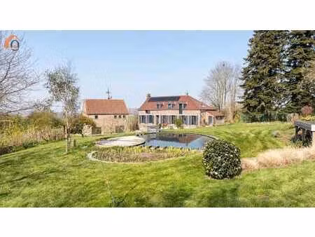 magnifique propriété sur les hauteurs de silly