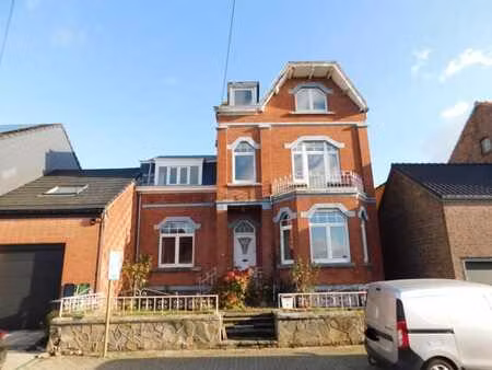 maison de caractère des années 30 à fort potentiel