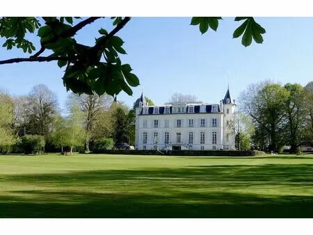château à vendre à bailly-romainvilliers