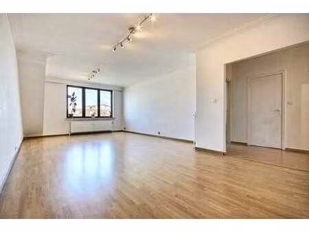 spacieux et agréable appartement 2 chambres de 97 m²