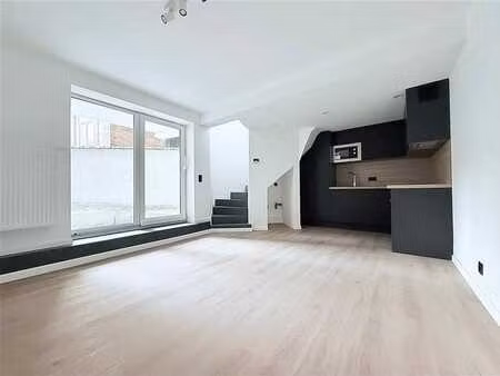 beau duplex full rénové d'1ch + terrasse!