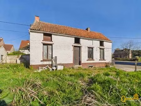 maison 4 façades à rénover = potentiel énorme