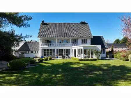 bien d’exception avec espace professionnel