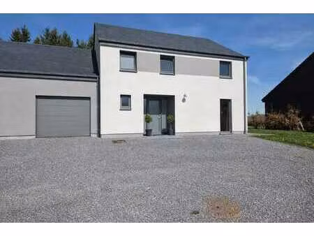 maison récente (3ch.) avec garage  terrasse et jardin !