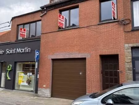 maison d'habitation a renover  2 chambres  garage  jardin