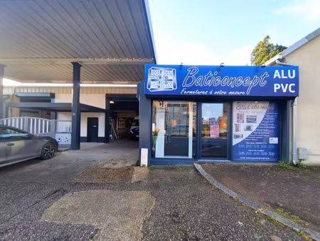 location commerce 300 m² à crèvecœur-le-grand (60360)