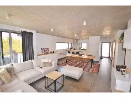 appartement de 2018 avec 2ch baignoire et douche