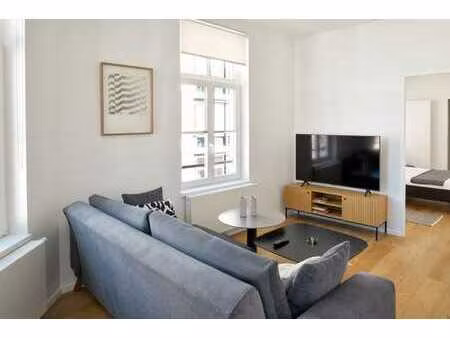 haut de saint gilles / louise - apt. meublé à louer