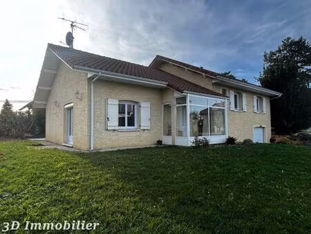 secteur douvaine (74140)  à vendre très belle maison de 7 pièces et grand sous-sol sur un 