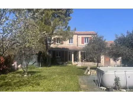 pernes-les-fontaines (84210)