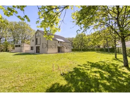 maison de luxe à vendre à montfort-l'amaury