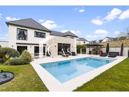 maison de luxe à vendre à orgeval