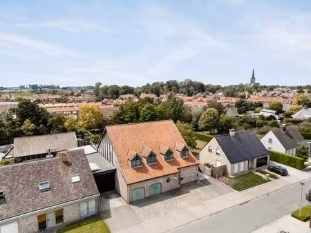 maison avec hangar et jardin à dadizele