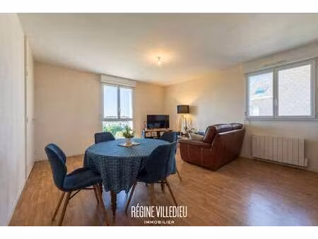 location appartement 3 pièces à équeurdreville-hainneville (50120) : à louer 3 pièces / 67