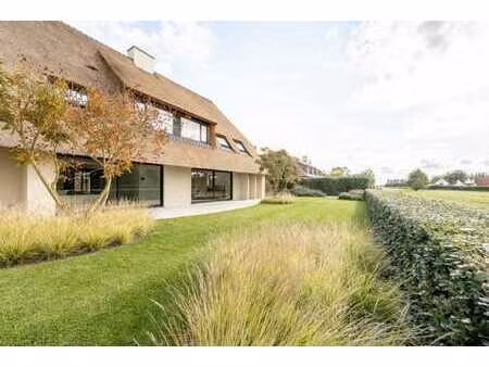 magnifique villa avec vue dégagée - au bord du zoute