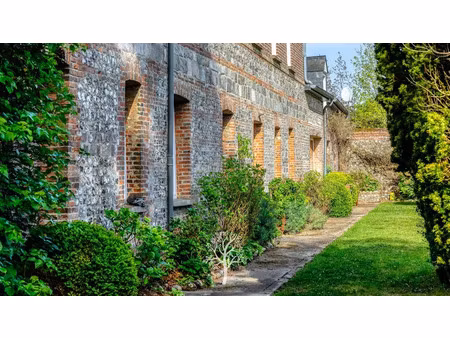 vente propriété 6 pièces 207 m² à hautot-sur-mer (76550)  690 000 €