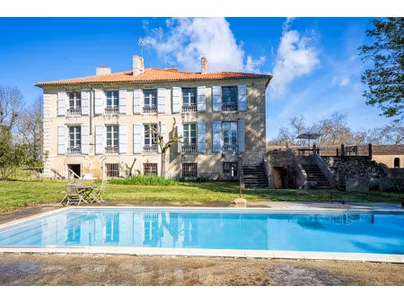 vente propriété 11 pièces 463 m² à vic-fezensac (32190)  665 000 €