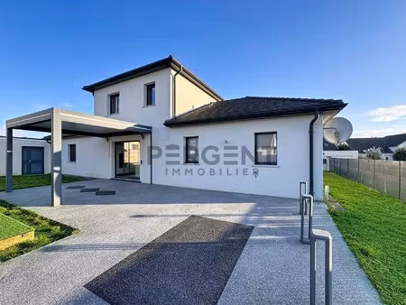 pavillon moderne t5 de 154 m² avec garage  terrasse et grand ja