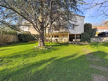 maison individuelle 4 chambres secteur recherché du the