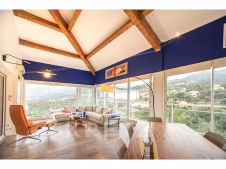 duplex de luxe à vendre dans le quartier lupino