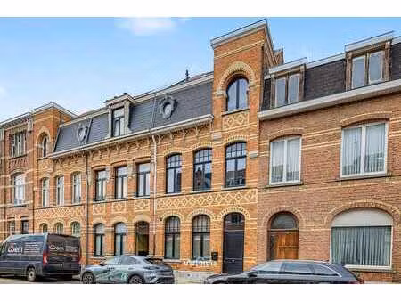 spacieuse maison à temse avec 4 chambres  2 salles de bains