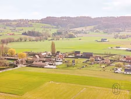 terrain à bâtir à saint-sauveur avec vue exceptionnelle