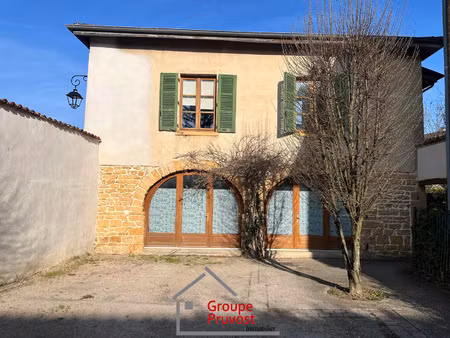 vente appartement 8 pièces 190 m² porte des pierres dorées (69400)