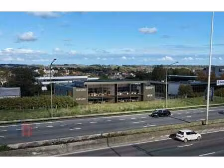 bureau moderne et durable de 519 m² près de la r0 à wemme...