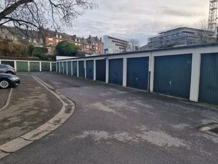 garage