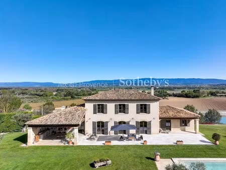 maison de luxe à vendre à meyrargues
