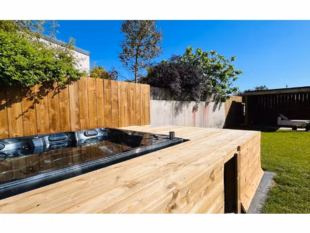 maison angoulins 11 m² t-5 à vendre  472 500 €